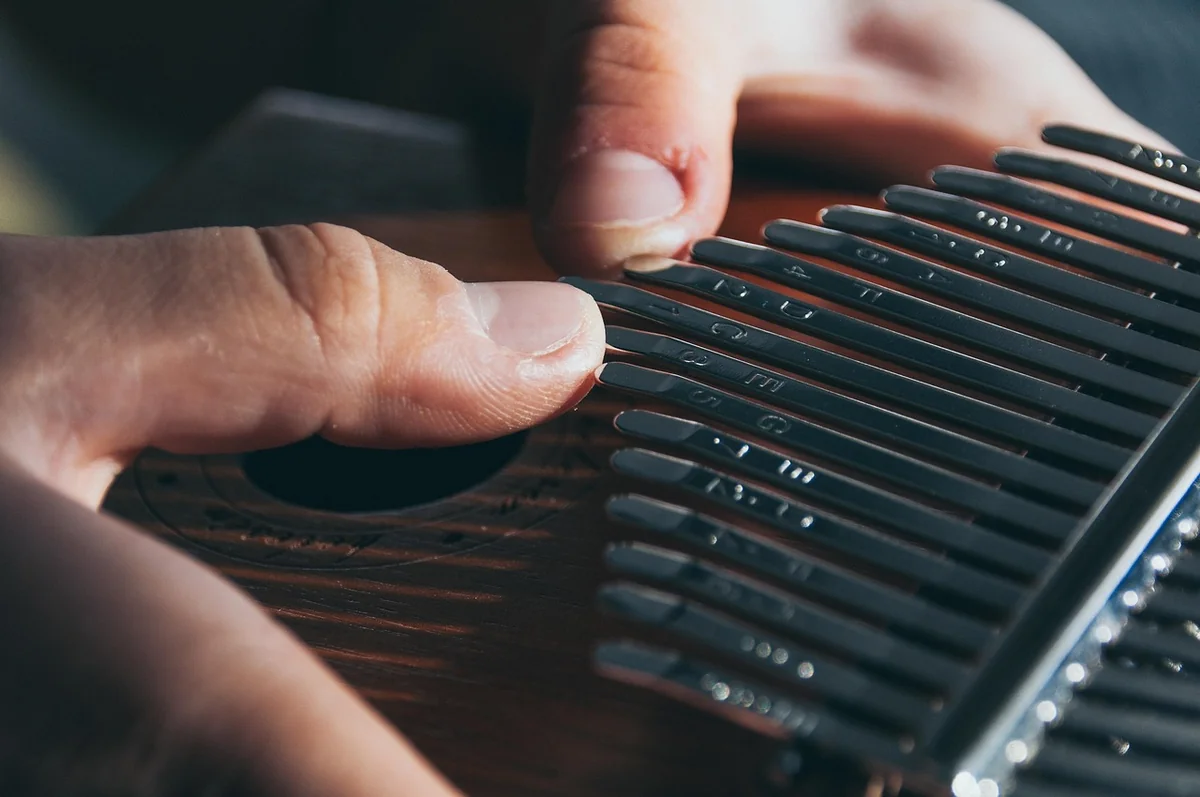 Phonetik und Phonologie: Der Klang, der System hat